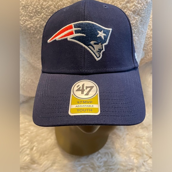 New England Patriots NWT ‘47 MVP Adjustable Youth Cap Hat. One Size - Picture 1 of 12